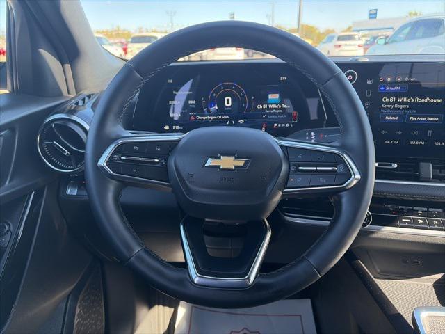 used 2025 Chevrolet Equinox car, priced at $26,900