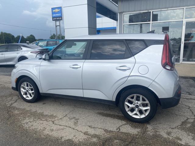 used 2021 Kia Soul car, priced at $17,500