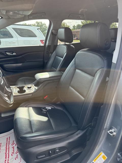 used 2023 GMC Acadia car, priced at $28,900