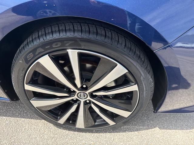 used 2022 Nissan Altima car, priced at $22,900