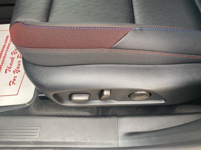 new 2026 Chevrolet Equinox car, priced at $40,665