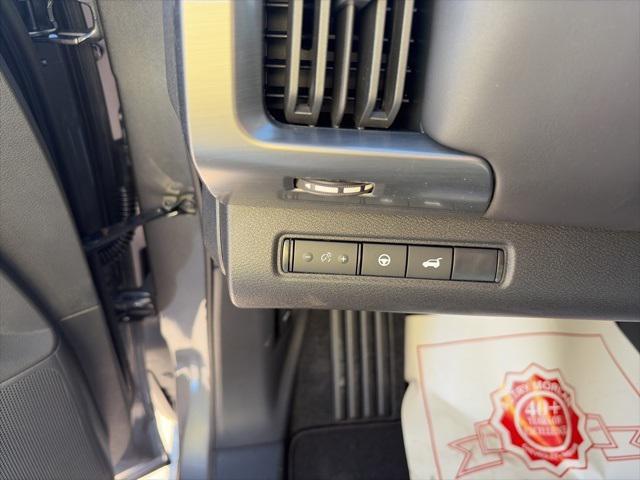 new 2025 Nissan Pathfinder car, priced at $46,532