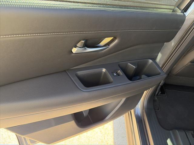 new 2025 Nissan Pathfinder car, priced at $46,532