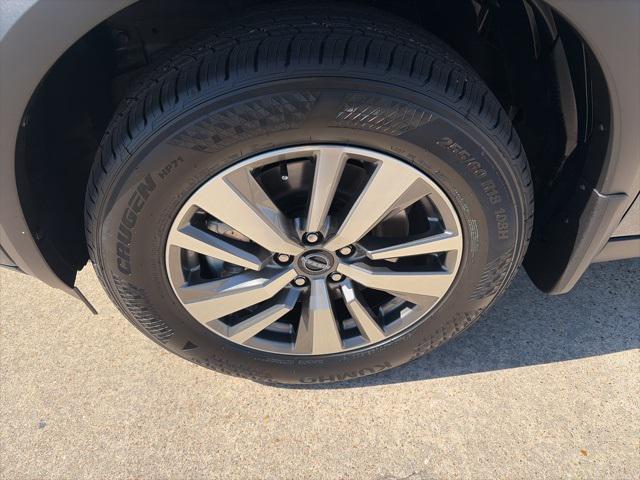 new 2025 Nissan Pathfinder car, priced at $46,532