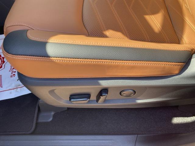 new 2025 Nissan Pathfinder car, priced at $54,485