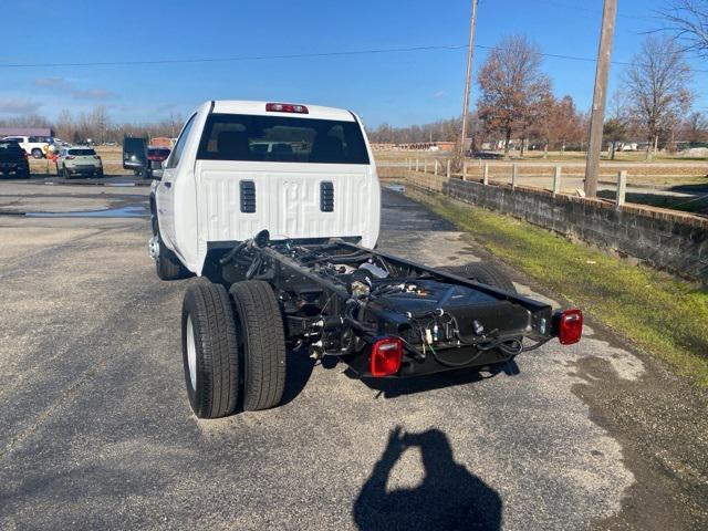 new 2025 Chevrolet Silverado 3500 car, priced at $48,670