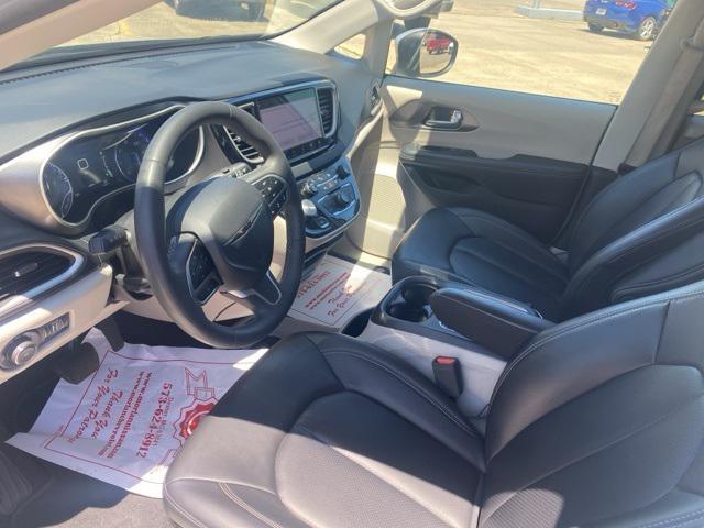 used 2023 Chrysler Pacifica car, priced at $27,900