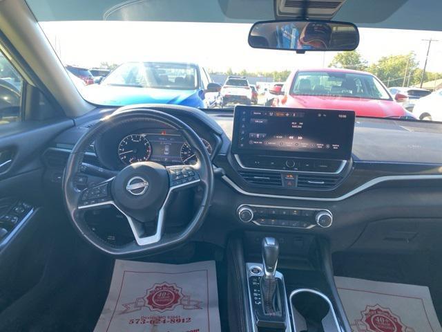 used 2023 Nissan Altima car