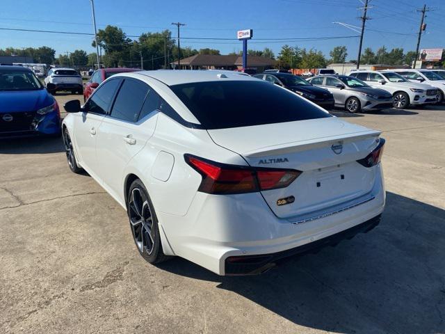 used 2023 Nissan Altima car