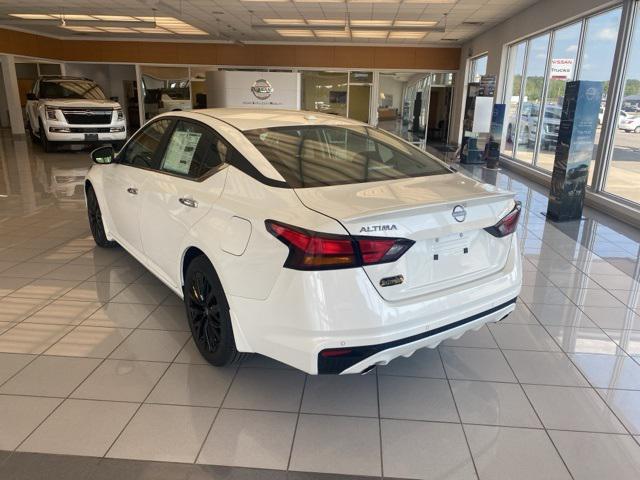new 2025 Nissan Altima car, priced at $31,005