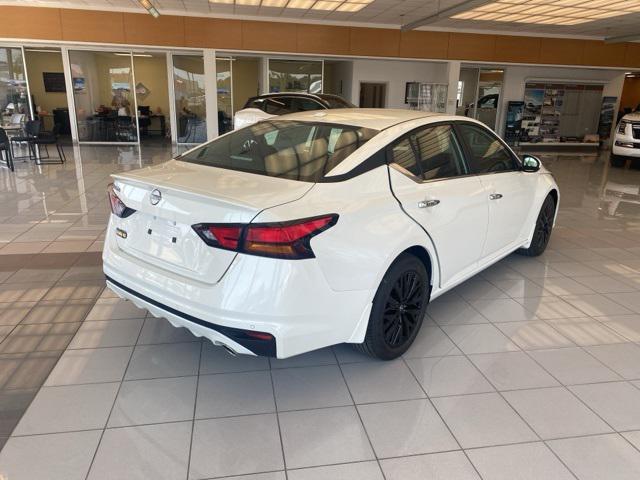 new 2025 Nissan Altima car, priced at $31,005