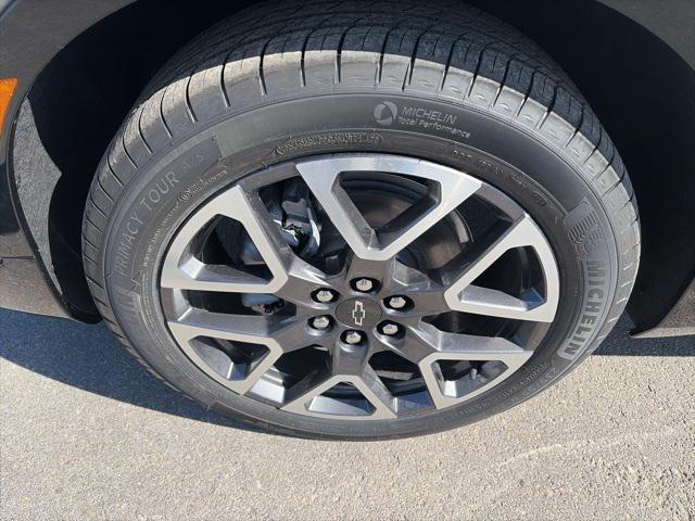 new 2025 Chevrolet Blazer car, priced at $50,915