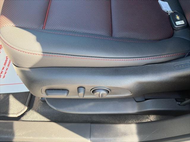 new 2025 Chevrolet Blazer car, priced at $50,915