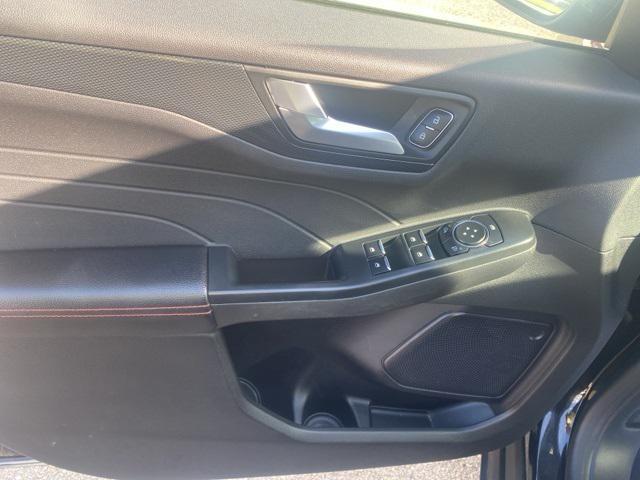 used 2024 Ford Escape car, priced at $27,500
