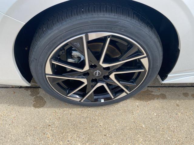 new 2025 Nissan Sentra car, priced at $26,980