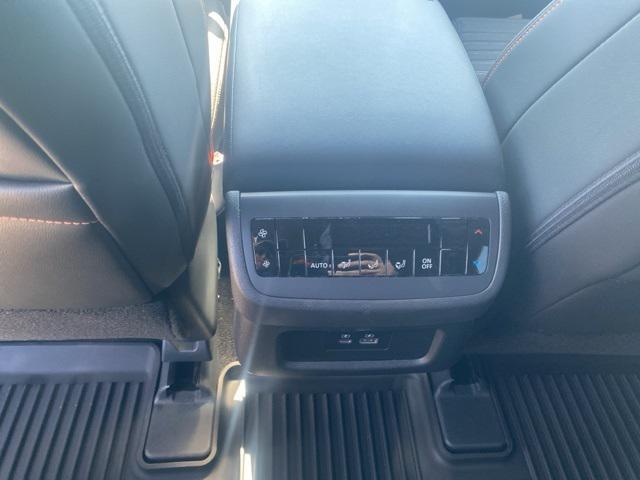 new 2025 Nissan Pathfinder car, priced at $46,620
