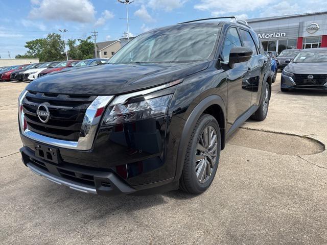 new 2025 Nissan Pathfinder car, priced at $49,925