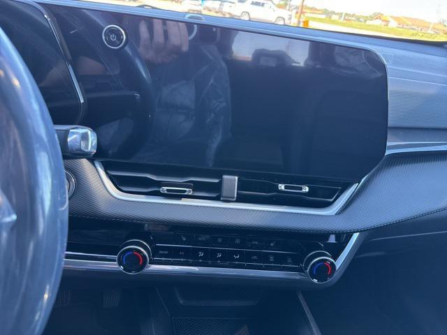 new 2026 Chevrolet Equinox car, priced at $32,545