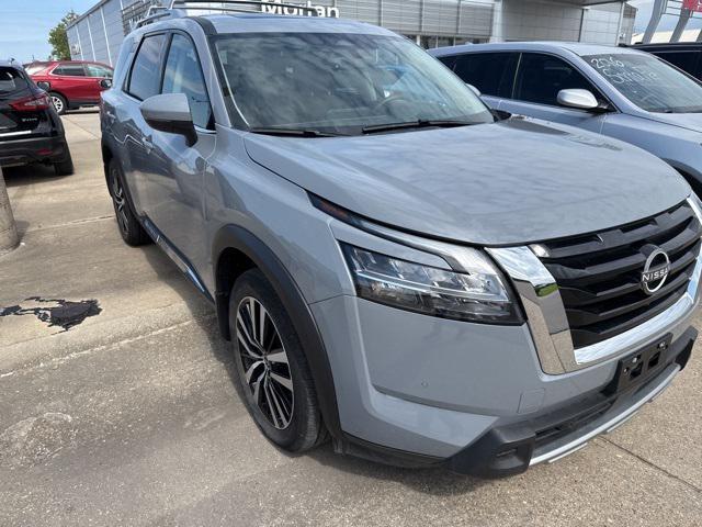 used 2024 Nissan Pathfinder car, priced at $44,900