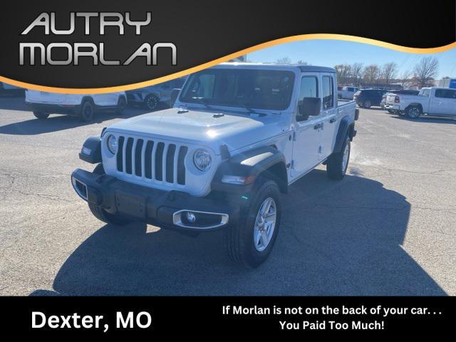 used 2023 Jeep Gladiator car, priced at $32,900