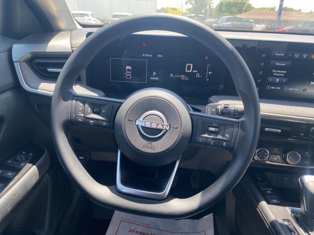 new 2025 Nissan Kicks car, priced at $27,530