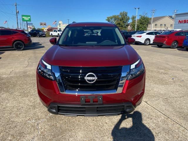 new 2025 Nissan Pathfinder car, priced at $46,005