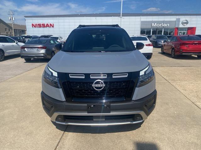 new 2025 Nissan Pathfinder car, priced at $47,620