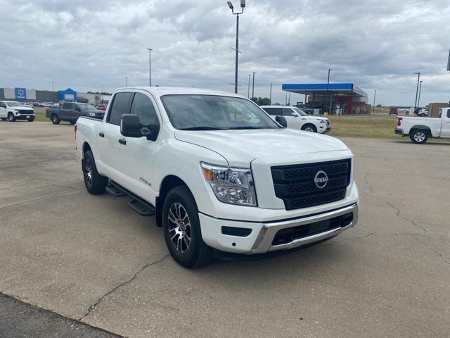 used 2024 Nissan Titan car, priced at $47,900