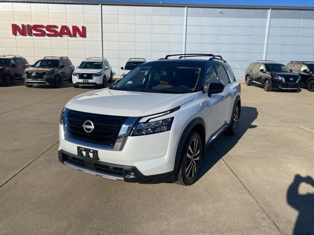 new 2025 Nissan Pathfinder car, priced at $56,335