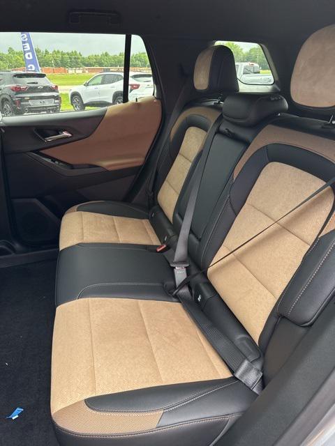 new 2026 Chevrolet Equinox car, priced at $36,290