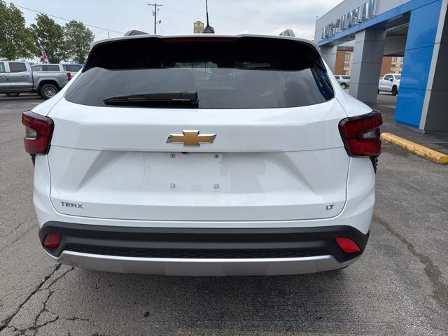 new 2025 Chevrolet Trax car, priced at $25,485
