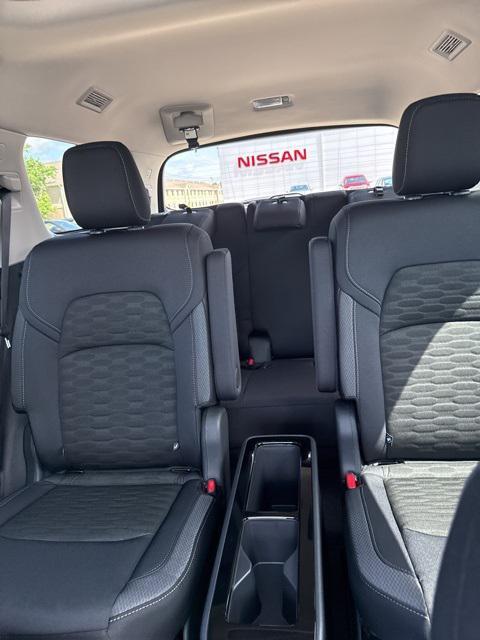 new 2025 Nissan Pathfinder car, priced at $46,315