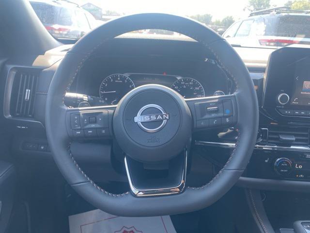 new 2025 Nissan Pathfinder car, priced at $47,620