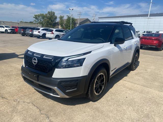 new 2025 Nissan Pathfinder car, priced at $47,620
