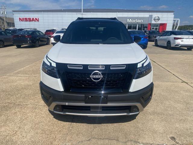 new 2025 Nissan Pathfinder car, priced at $47,620