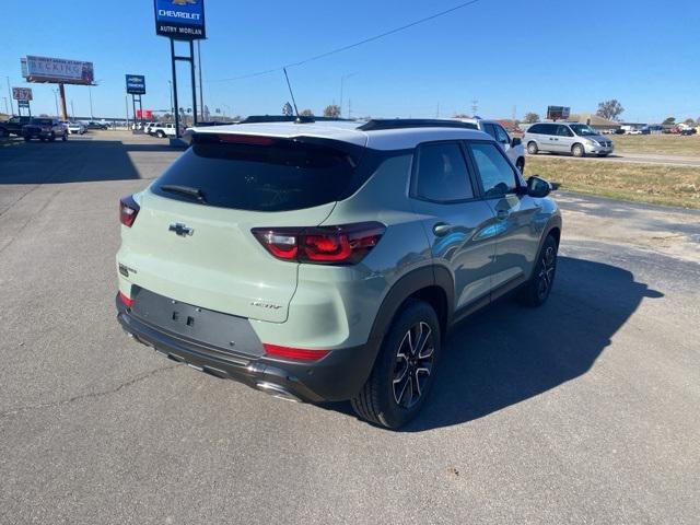 new 2025 Chevrolet TrailBlazer car, priced at $33,325