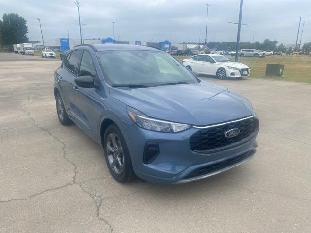 used 2024 Ford Escape car, priced at $26,500