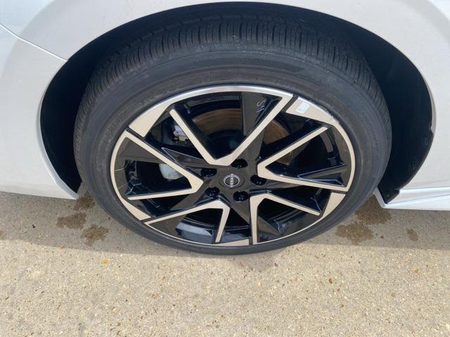 new 2025 Nissan Sentra car, priced at $26,900