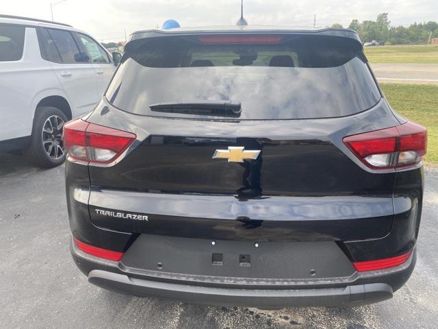 new 2025 Chevrolet TrailBlazer car, priced at $25,285