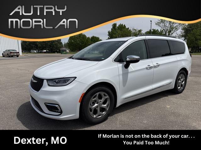 used 2023 Chrysler Pacifica car, priced at $32,900