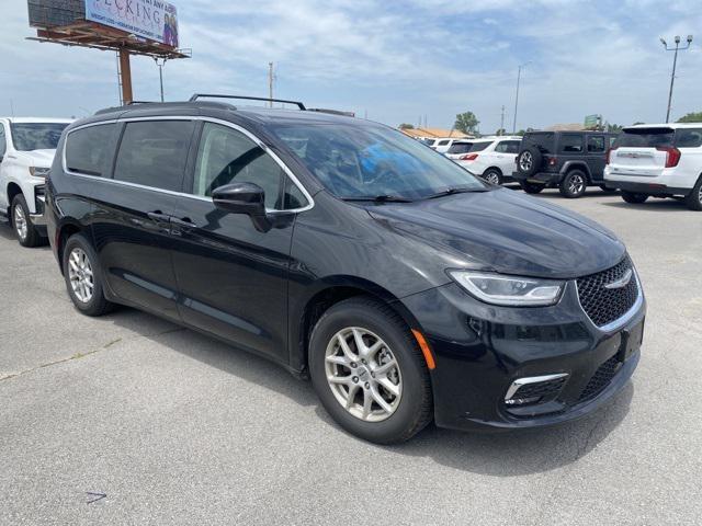 used 2022 Chrysler Pacifica car, priced at $25,900