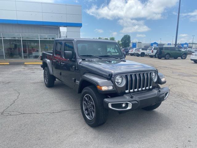 used 2023 Jeep Gladiator car, priced at $41,500