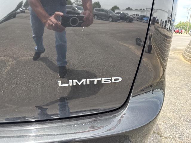 used 2023 Chrysler Pacifica car, priced at $32,500