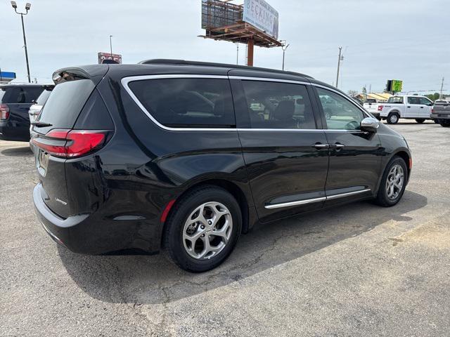 used 2023 Chrysler Pacifica car, priced at $32,500