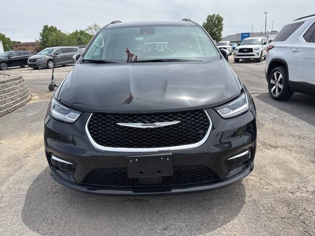 used 2023 Chrysler Pacifica car, priced at $32,500