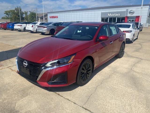 new 2025 Nissan Altima car, priced at $31,005