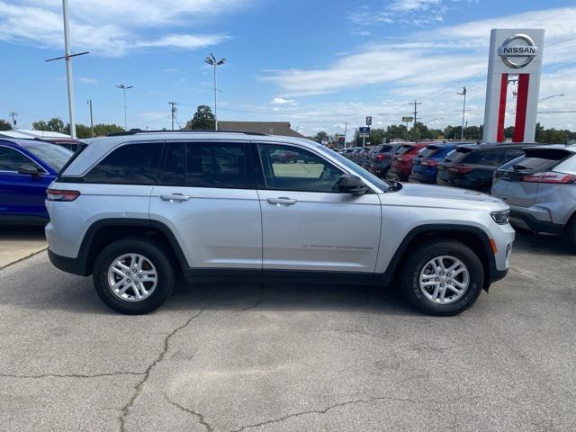 used 2024 Jeep Grand Cherokee car, priced at $29,900