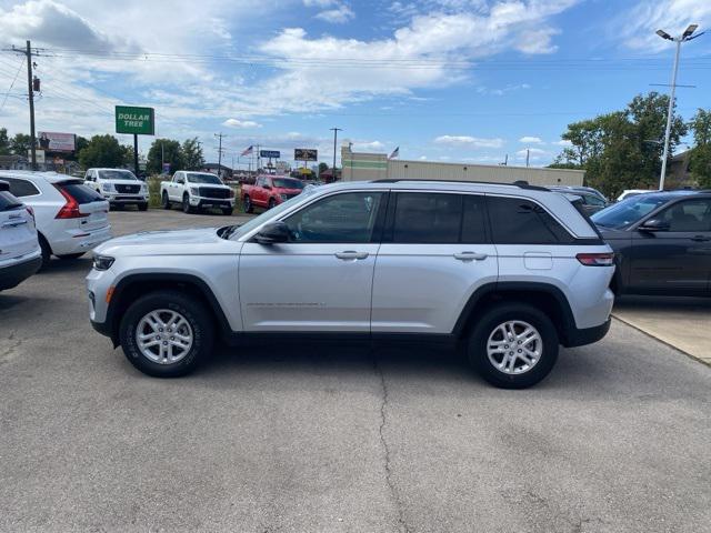 used 2024 Jeep Grand Cherokee car, priced at $29,900