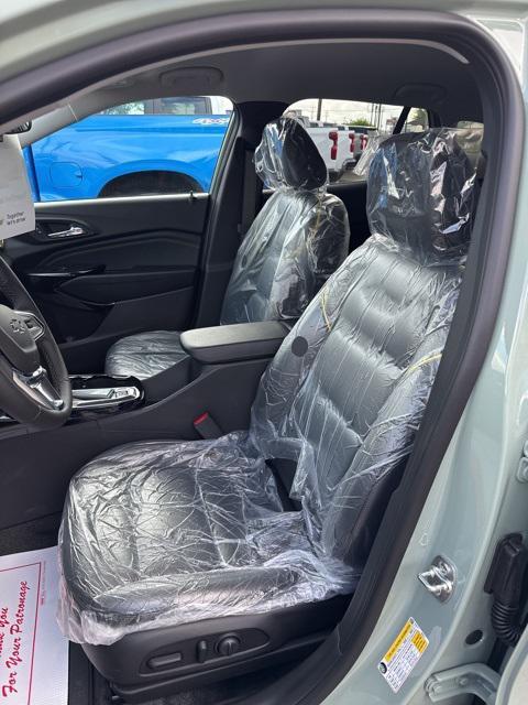 new 2025 Chevrolet Trax car, priced at $26,785