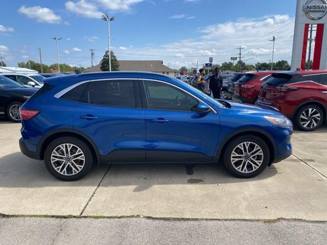 used 2022 Ford Escape car, priced at $24,900